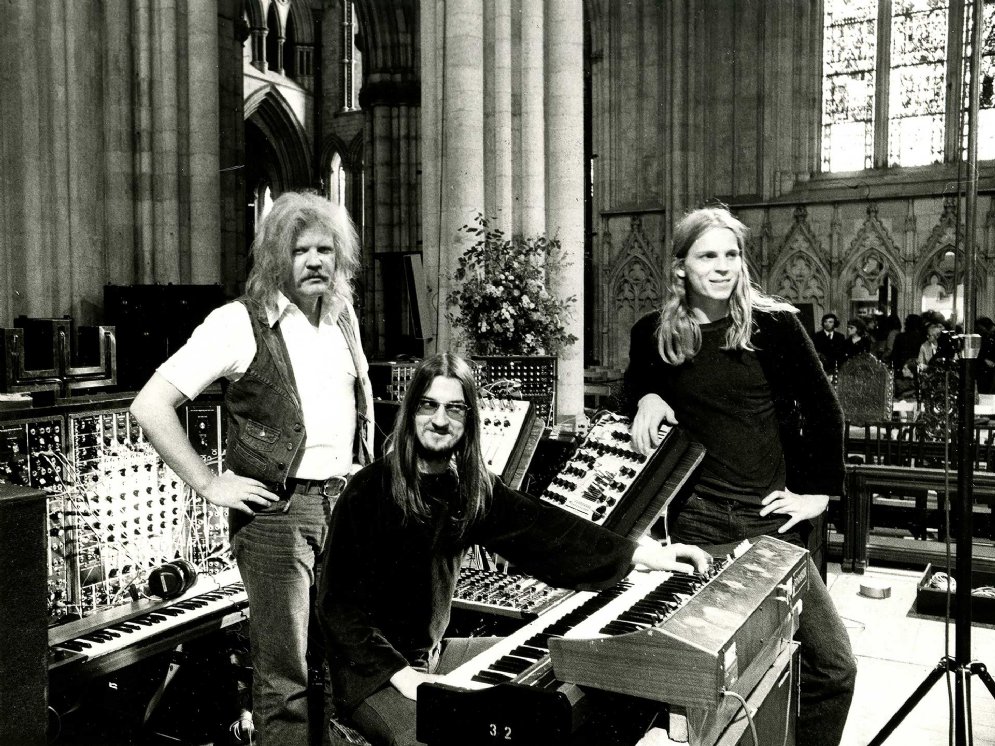 best synthesizer bands